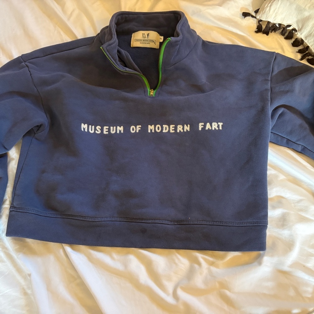 Fashion Brand Company Museum of Modern Fart cropped sweatshirt small S navy blue